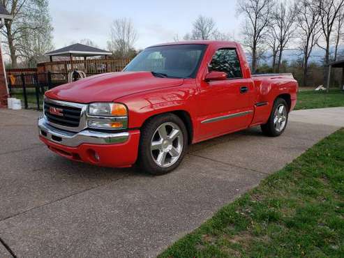 Short bed gmc / chevy - cars & trucks - by owner - vehicle... for sale in Louisville, KY