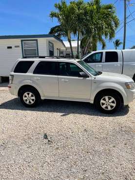 2009 Mercury Mariner 4 Dr FWD 3 OL V6 Duratec Very Clean - cars & for sale in Key Colony Beach, FL
