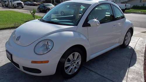 2009 Volkswagen New Beetle S Automatic Moon Roof LOW MILES CLEAN... for sale in San Jose, CA