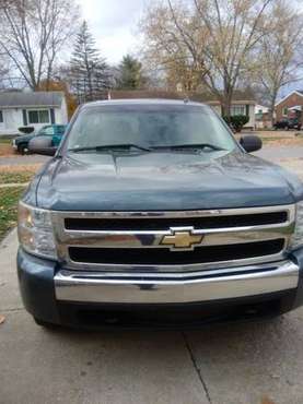 2008 Silverado - cars & trucks - by owner - vehicle automotive sale for sale in Elkhart, IN