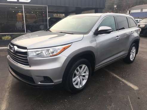 2016 Toyota Highlander AWD 3rd Row Lets Trade Text Offers Text Offe... for sale in Knoxville, TN