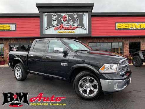 2018 RAM 1500 Laramie Crew Cab 4WD - Loaded - 32k miles! for sale in Oak Forest, IL