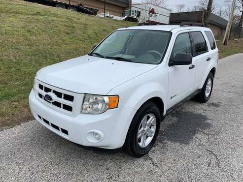 2009 FORD ESCAPE HYBRID 4WD ONLY 83K MILES EXTRA CLEAN 40MPG - cars... for sale in Halethorpe, MD