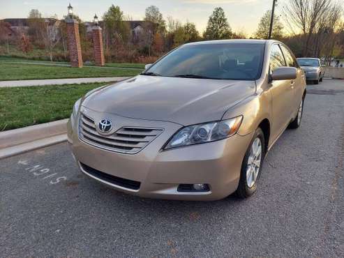 Toyota camry XLE - cars & trucks - by owner - vehicle automotive sale for sale in Rockville, District Of Columbia