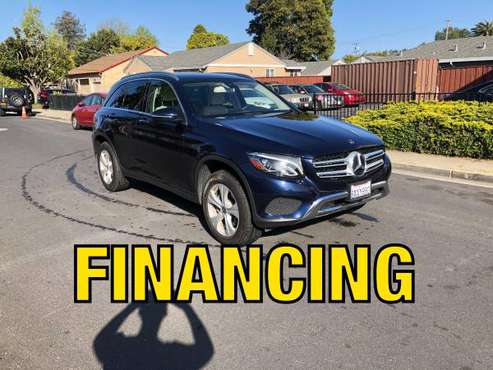 2018 MERCEDES BENZ GLC300 ALL WHEEL DRIVE 1 OWNER LOW MILEAGE - cars for sale in Redwood City, CA