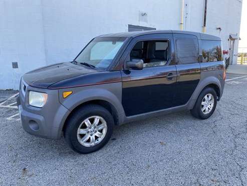 2004 Honda Element Awd - cars & trucks - by owner - vehicle... for sale in Columbus, OH