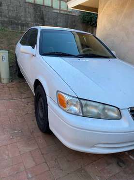2000 Toyota Camry LE - cars & trucks - by owner - vehicle automotive... for sale in Escondido, CA
