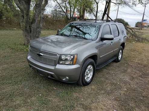 2007 Chevrolet Tahoe LT, 3rd Row Seats, New tires - cars & trucks -... for sale in Pflugerville, TX