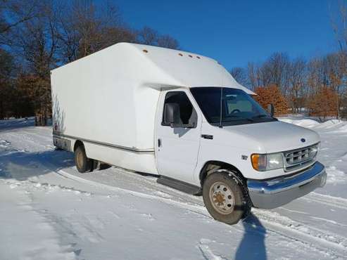 2002 E450 7 3 Powerstroke Box Van for sale in Princeton, MN
