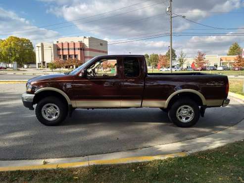 2000 F-150 4x4 Ex- Can Lariat for sale in Lafayette, IN