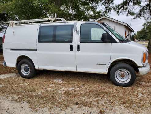 2001 Cheverolet 3500 Van for sale in Elm City, NC 27822, NC