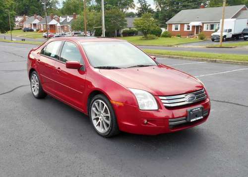 2009 Ford Fusion SE - cars & trucks - by dealer - vehicle automotive... for sale in Roanoke, VA
