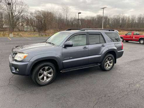 2006 Toyota 4Runner Limited 4x4 *Loaded* - cars & trucks - by dealer... for sale in Spencerport, NY