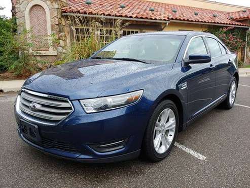 2017 FORD TAURUS SEL LOW MILES! 27 MPG! NAV! 1 OWNER! LIKE BRAND NEW! for sale in Norman, TX