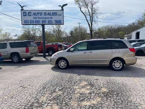 2010 Toyota Sienna Limited - - by dealer - vehicle for sale in Davenport, IA