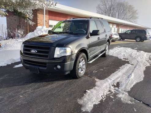 2012 FORD EXPEDITION 4dr 4x4 - - by dealer - vehicle for sale in Oregon, IL
