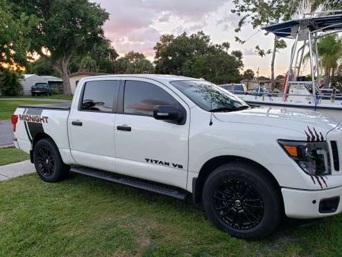 2018 Nissan Titan midnight Edition only 8200 miles for sale in Cocoa, FL