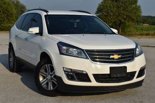 2015 Chevrolet Traverse LT AWD ***68K MILES ONLY*** - cars & trucks... for sale in Omaha, IA