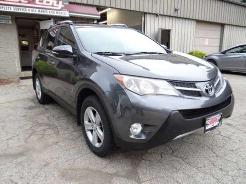 2014 Toyota Rav4 XLE- 4 Cyl - cars & trucks - by dealer - vehicle... for sale in Londonderry, MA