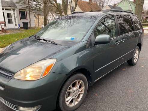 2004 Toyota Sienna AWD - cars & trucks - by owner - vehicle... for sale in Newburgh, NY