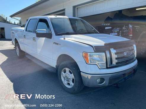 2009 Ford F-150 4WD SuperCrew 145 XL - - by dealer for sale in Portland, OR