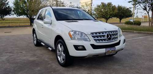 2009 MERCEDES ML350 4MATIC - cars & trucks - by owner - vehicle... for sale in Houston, TX