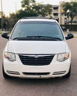 2006 Chrysler Town and Country - cars & trucks - by owner - vehicle... for sale in TAMPA, FL