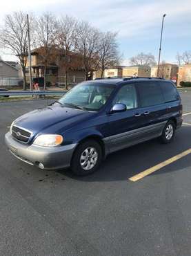 05 Kia Sedona - cars & trucks - by owner - vehicle automotive sale for sale in River Grove, IL