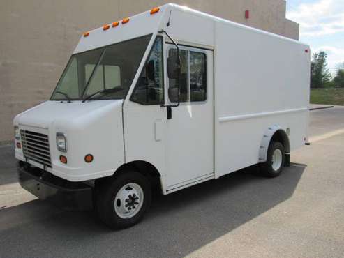 2012 FOR E350 COMMERCIAL BOX VAN 93K MILES 1 OWNER - cars for sale in Fort Oglethorpe, AL
