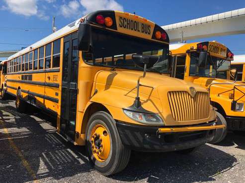 2006 International SCHOOL BUS / 77 passenger capacity/air conditioning for sale in Miami, FL