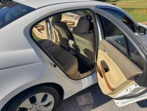 2008 Honda Accord - cars & trucks - by owner - vehicle automotive sale for sale in Chattanooga, TN