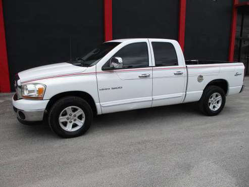 2006 DODGE RAM 1500 - cars & trucks - by owner - vehicle automotive... for sale in Miami, FL
