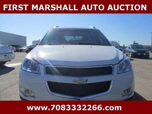 2010 Chevrolet Chevy Traverse LT w/2LT - Auction Pricing - cars & for sale in Harvey, IL
