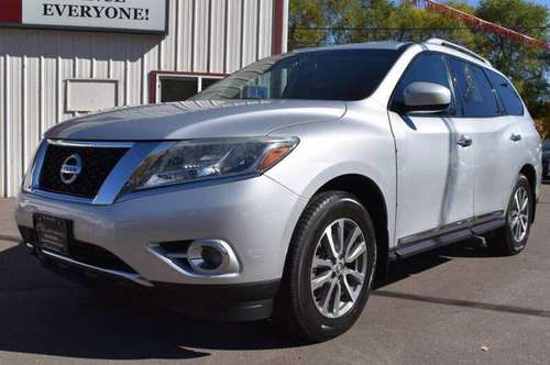 🔥 2014 Nissan Pathfinder S 4WD (LOW AS 999 DOWN) - cars & trucks -... for sale in Inver Grove Heights, MN