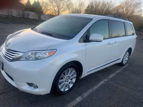 2011 Toyota Sienna Limited AWD for sale in Saint Paul, MN