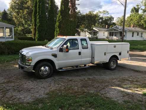 2008 ford F -350 xlt Super Duty for sale in Toledo, OH
