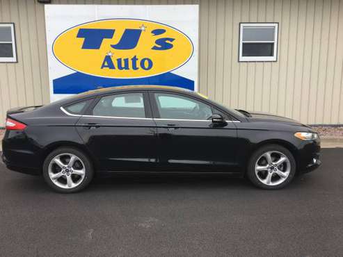 16 Ford Fusion All Wheel Drive - cars & trucks - by dealer - vehicle... for sale in Wisconsin Rapids, WI