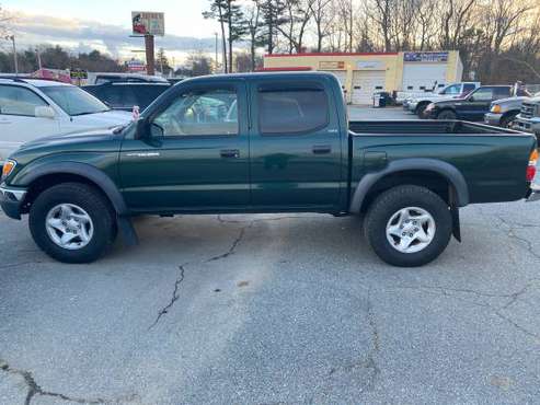 04 Toyota Tacoma Club Cab 4x4 - cars & trucks - by dealer - vehicle... for sale in Danvers, MA