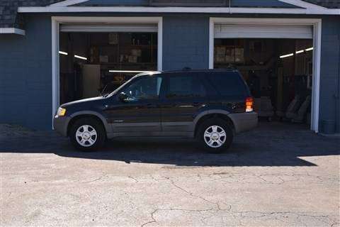 2002 Ford Escape 4dr 103 WB XLT Choice - cars & trucks - by dealer -... for sale in Cuba, MO