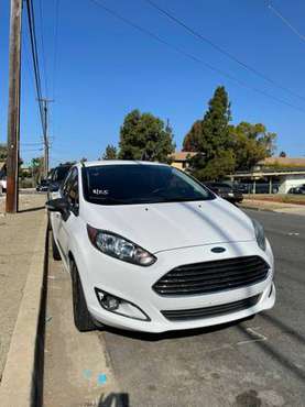 2015 Ford Fiesta - cars & trucks - by dealer - vehicle automotive sale for sale in San Diego, CA