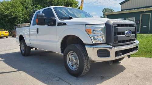 2012 Ford Super Duty F-250 SuperCab 4x4 6.2L V8 ONE OWNER! for sale in Savannah, MO