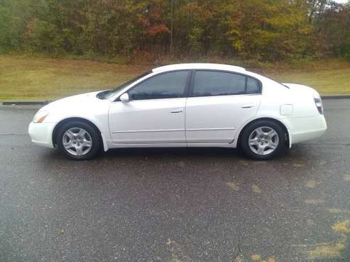 2002 Nissan Altima - cars & trucks - by dealer - vehicle automotive... for sale in Memphis, TN