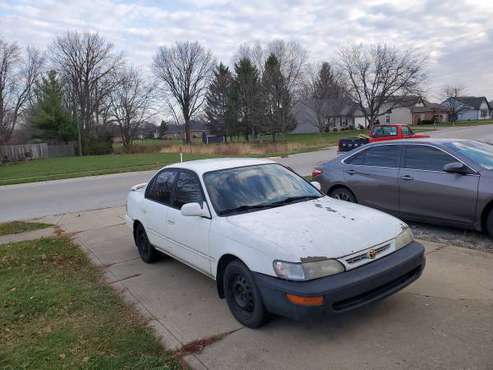 1996 Toyota Carolla - cars & trucks - by owner - vehicle automotive... for sale in Brownsburg, IN