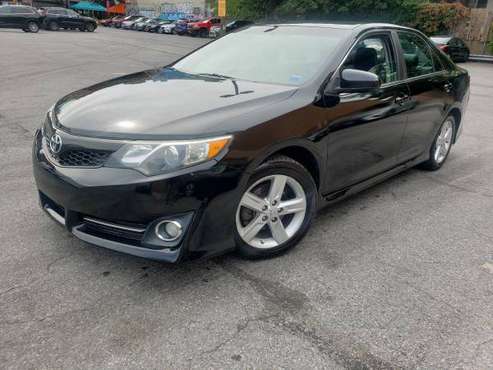 2014 Toyota camry SE excellent condition for sale in Astoria, NY