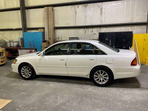 2001 Toyota Avalon - cars & trucks - by owner - vehicle automotive... for sale in Wyandotte, MI