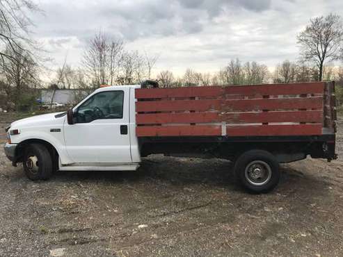 CLEAN SOUTHERN WHITE Ford F350 Stakebed Truck Diesel Flatbed Work -... for sale in New Franklin, OH