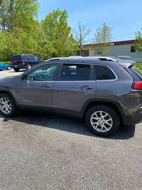 jeep cherokee latitude for sale in Middle River, MD