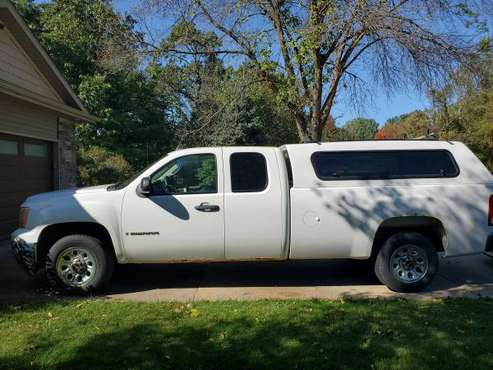 2009 GMC half ton 2WD - cars & trucks - by owner - vehicle... for sale in Coralville, IA