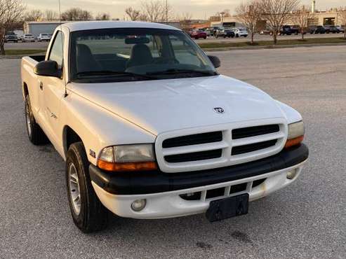 2000 Dodge Dakota ***128K MILES ONLY!!!*** - cars & trucks - by... for sale in Omaha, IA