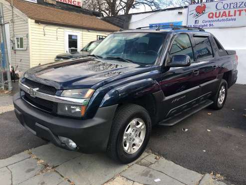 2004 Chevrolet Avalanche - cars & trucks - by dealer - vehicle... for sale in Paterson, NJ